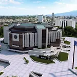 Center 3