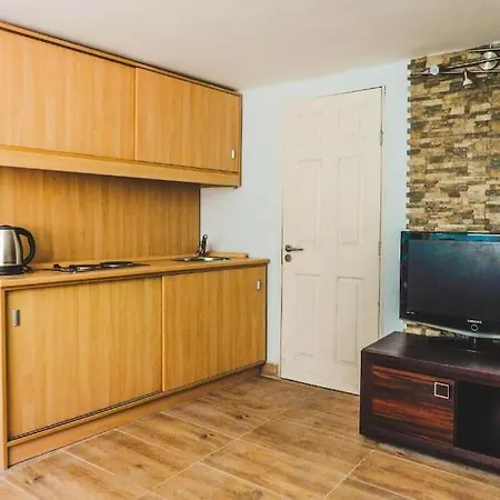 Apartamento Center 3 *